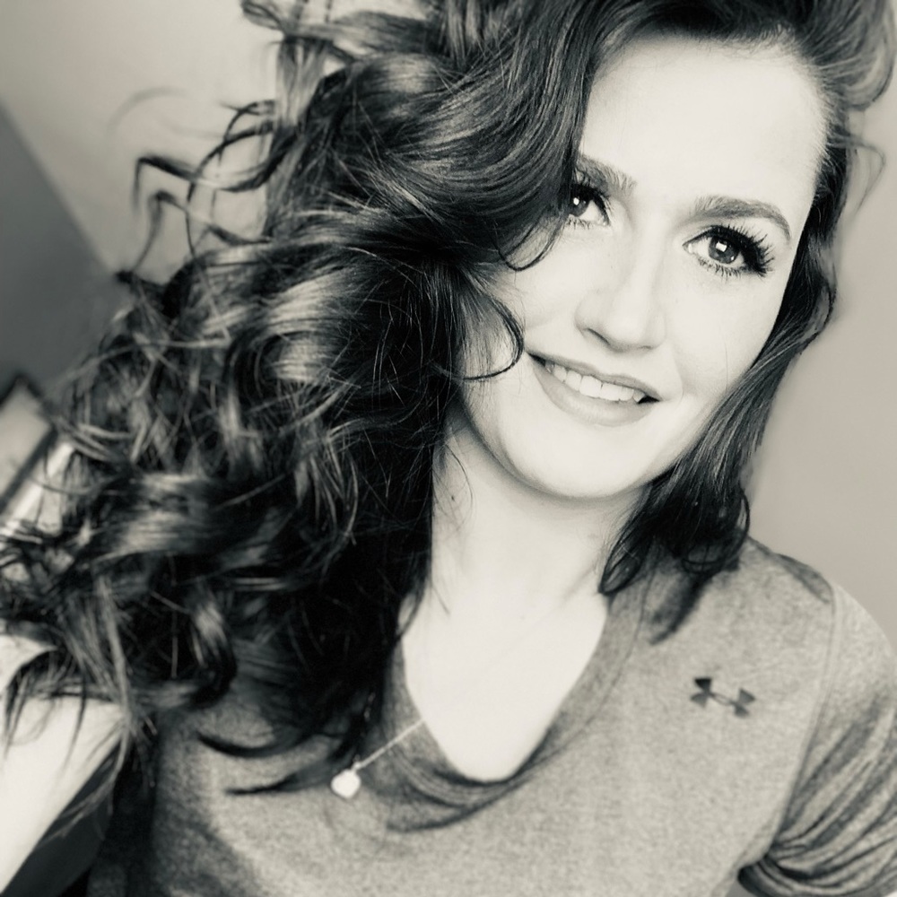 Meet your Posher, Crystal